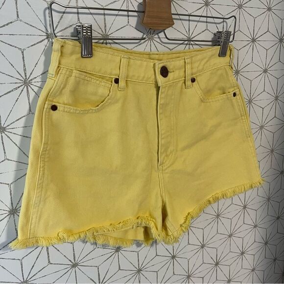 Wrangler Billabong Collab Yellow Denim Shorts - Picture 2 of 6